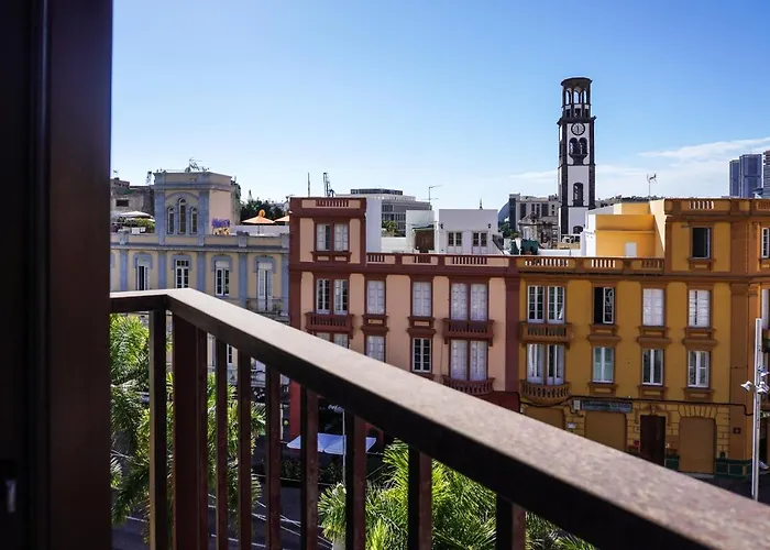 Center Modern * Santa-Cruz de Ténérife