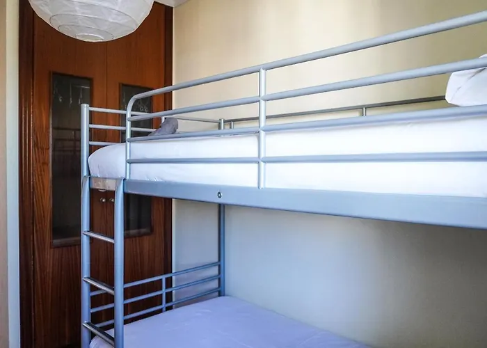 Center Modern 圣克鲁斯-德特内里费